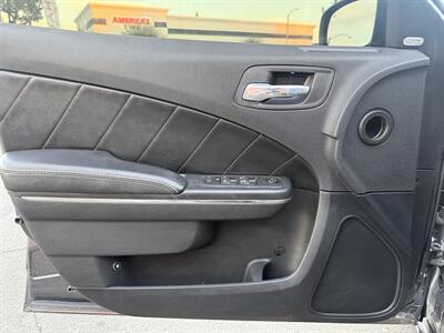 2013 Dodge Charger R/T Plus   - Photo 9 - Norwalk, CA 90650-2241