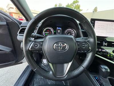 2022 Toyota Camry Hybrid SE   - Photo 27 - Norwalk, CA 90650-2241