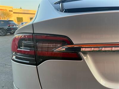 2017 Tesla Model X 90D - Photo 10 - Norwalk, CA 90650-2241