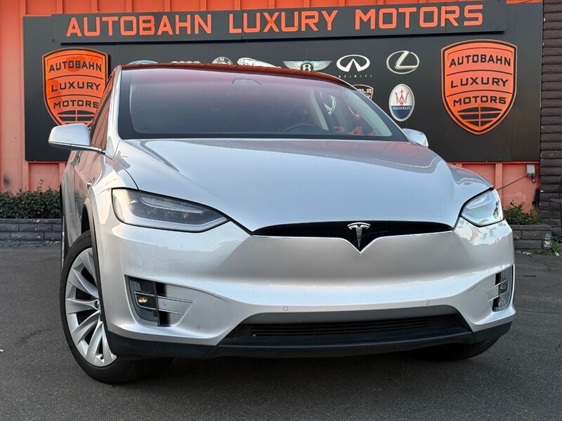 2017 Tesla Model X 90D   - Photo 1 - Norwalk, CA 90650-2241