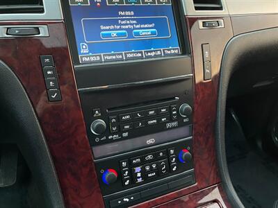 2012 Cadillac Escalade ESV Luxury   - Photo 47 - Norwalk, CA 90650-2241