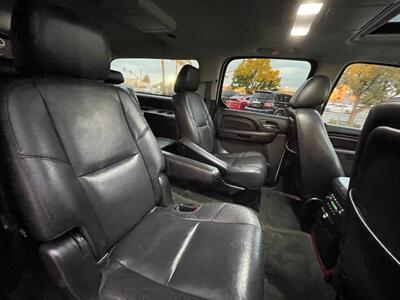 2012 Cadillac Escalade ESV Luxury   - Photo 38 - Norwalk, CA 90650-2241