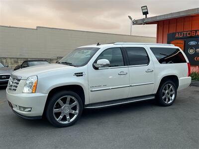 2012 Cadillac Escalade ESV Luxury   - Photo 6 - Norwalk, CA 90650-2241