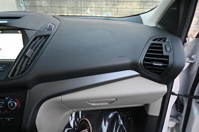 2017 Ford Escape SE   - Photo 62 - Norwalk, CA 90650-2241