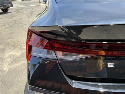 2024 Hyundai ELANTRA Hybrid Limited   - Photo 9 - Norwalk, CA 90650-2241