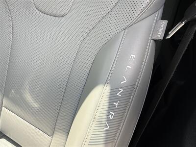 2024 Hyundai ELANTRA Hybrid Limited   - Photo 16 - Norwalk, CA 90650-2241