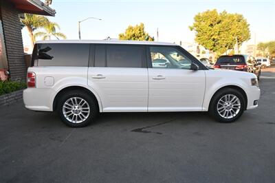 2013 Ford Flex SEL   - Photo 13 - Norwalk, CA 90650-2241