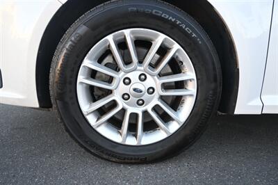 2013 Ford Flex SEL   - Photo 15 - Norwalk, CA 90650-2241