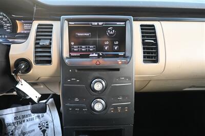 2013 Ford Flex SEL   - Photo 33 - Norwalk, CA 90650-2241