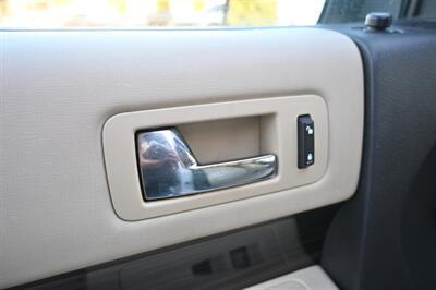 2013 Ford Flex SEL   - Photo 18 - Norwalk, CA 90650-2241