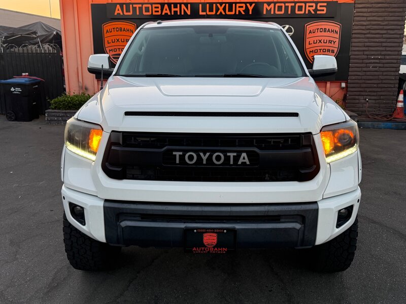 2017 Toyota Tundra Limited  