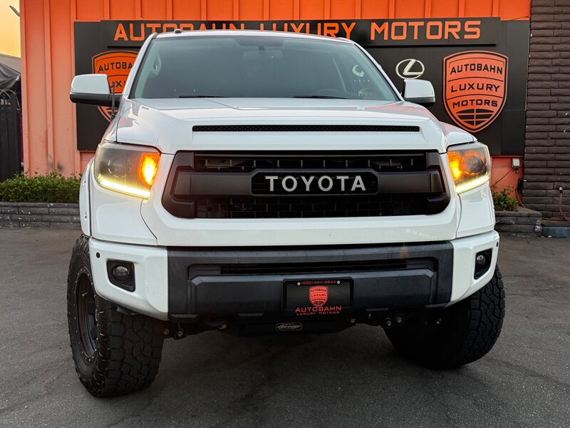 Super White 2017 Toyota Tundra Pickup Truck Four-Wheel Drive Automatic