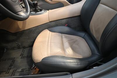 2006 Pontiac Solstice   - Photo 27 - Norwalk, CA 90650-2241