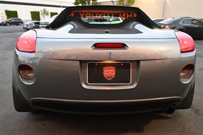 2006 Pontiac Solstice   - Photo 10 - Norwalk, CA 90650-2241