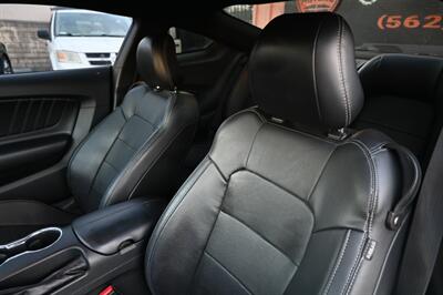 2015 Ford Mustang GT Premium   - Photo 16 - Norwalk, CA 90650-2241
