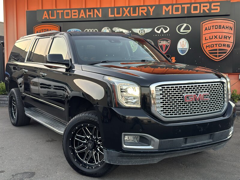 2017 GMC Yukon XL Denali  