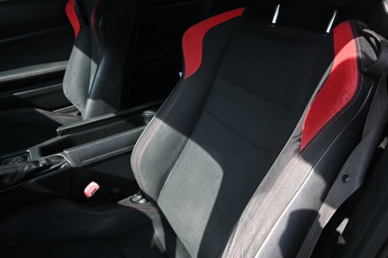 2016 Scion FR-S photo 19