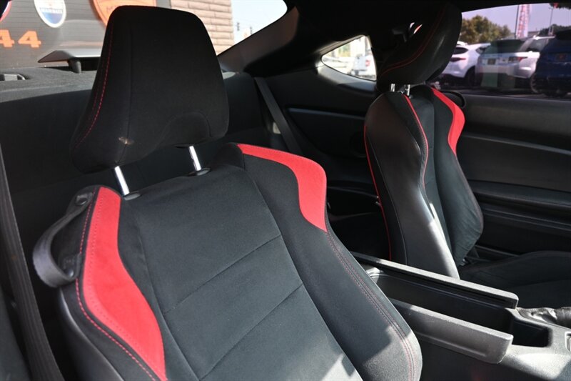 2016 Scion FR-S photo 35