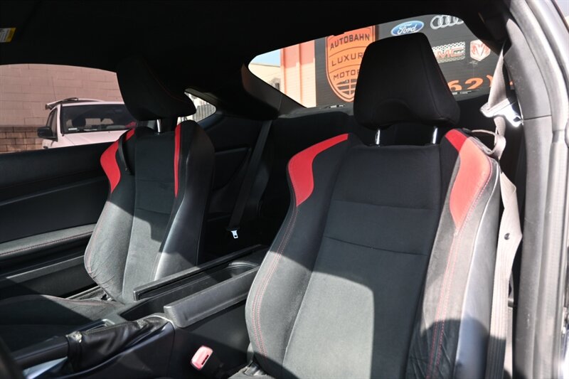 2016 Scion FR-S photo 21