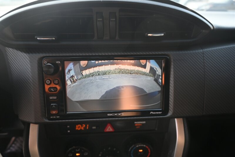 2016 Scion FR-S photo 28