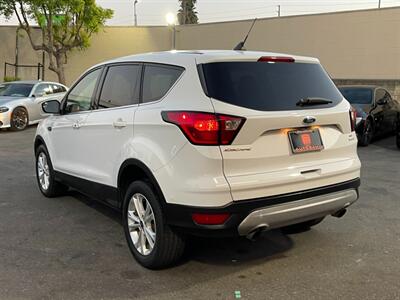 2019 Ford Escape SE   - Photo 9 - Norwalk, CA 90650-2241