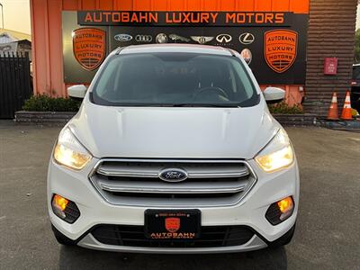 2019 Ford Escape SE   - Photo 2 - Norwalk, CA 90650-2241