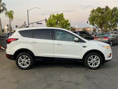 2019 Ford Escape SE   - Photo 16 - Norwalk, CA 90650-2241