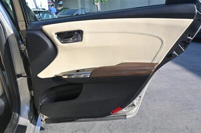 2015 Toyota Avalon Hybrid XLE Touring   - Photo 43 - Norwalk, CA 90650-2241