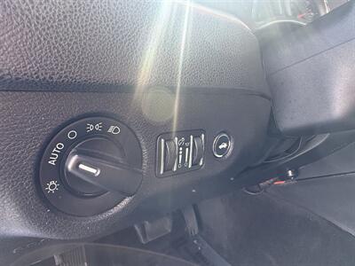 2013 Dodge Charger SE   - Photo 20 - Norwalk, CA 90650-2241