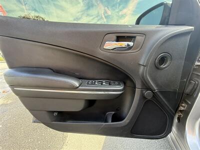2013 Dodge Charger SE   - Photo 12 - Norwalk, CA 90650-2241