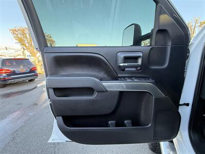 2015 Chevrolet Silverado 2500HD LT   - Photo 17 - Norwalk, CA 90650-2241