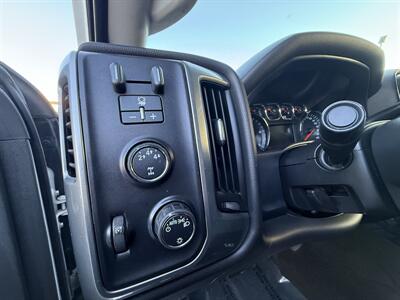 2015 Chevrolet Silverado 2500HD LT   - Photo 21 - Norwalk, CA 90650-2241