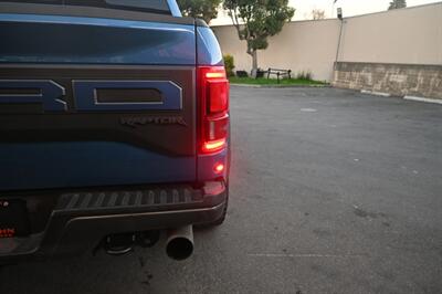 2019 Ford F-150 Raptor   - Photo 11 - Norwalk, CA 90650-2241