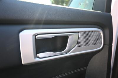 2022 Ford Explorer Hybrid Limited - Photo 41 - Norwalk, CA 90650-2241