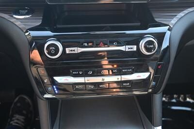 2022 Ford Explorer Hybrid Limited - Photo 36 - Norwalk, CA 90650-2241