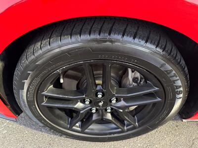 2018 Ford Mustang GT Premium   - Photo 10 - Norwalk, CA 90650-2241