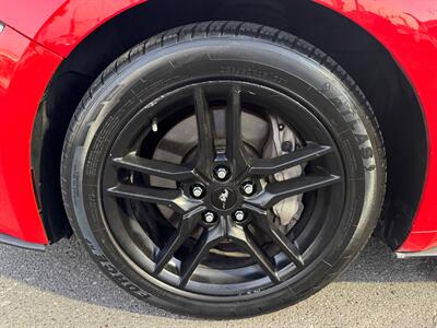 2018 Ford Mustang GT Premium   - Photo 11 - Norwalk, CA 90650-2241
