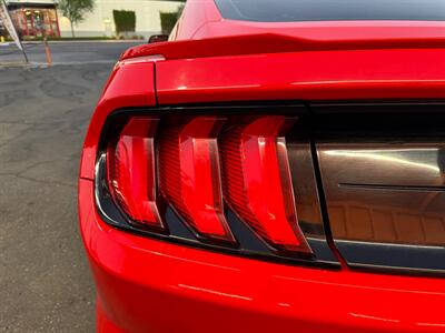 2018 Ford Mustang GT Premium   - Photo 14 - Norwalk, CA 90650-2241