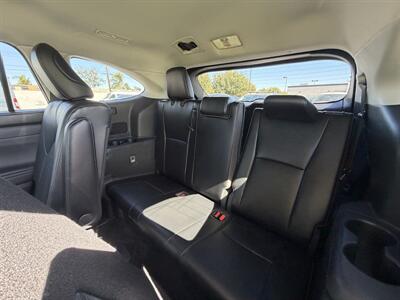 2022 Toyota Highlander XLE - Photo 29 - Norwalk, CA 90650-2241