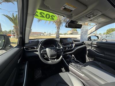 2022 Toyota Highlander XLE - Photo 32 - Norwalk, CA 90650-2241