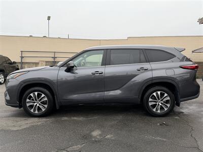 2022 Toyota Highlander XLE   - Photo 13 - Norwalk, CA 90650-2241