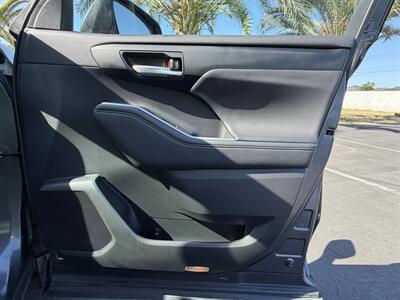 2022 Toyota Highlander XLE - Photo 39 - Norwalk, CA 90650-2241