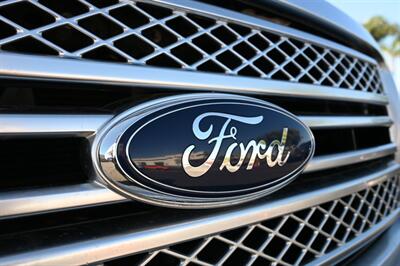 2014 Ford F-150 Platinum   - Photo 6 - Norwalk, CA 90650-2241