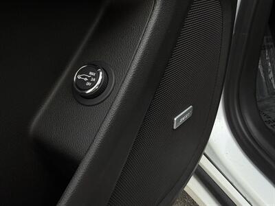 2023 Chevrolet Traverse High Country   - Photo 28 - Norwalk, CA 90650-2241