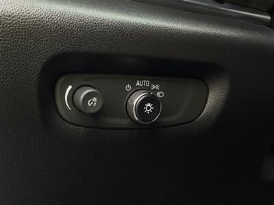 2023 Chevrolet Traverse High Country   - Photo 33 - Norwalk, CA 90650-2241