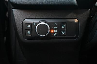 2022 Ford Escape Hybrid SE   - Photo 30 - Norwalk, CA 90650-2241