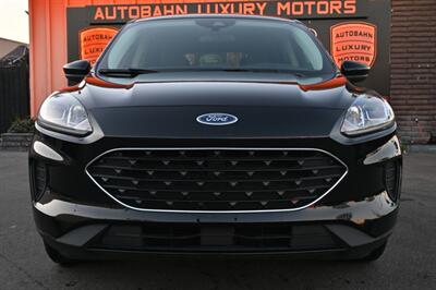 2022 Ford Escape Hybrid SE   - Photo 2 - Norwalk, CA 90650-2241