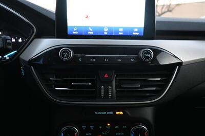 2022 Ford Escape Hybrid SE   - Photo 33 - Norwalk, CA 90650-2241