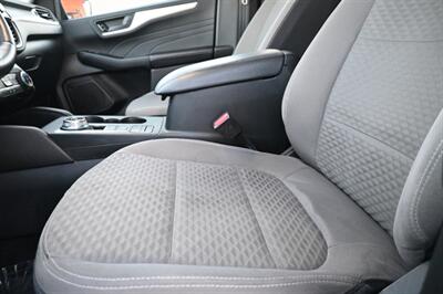 2022 Ford Escape Hybrid SE   - Photo 21 - Norwalk, CA 90650-2241