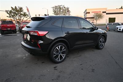 2022 Ford Escape Hybrid SE   - Photo 12 - Norwalk, CA 90650-2241